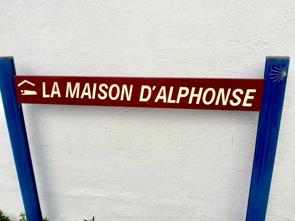 La Maison D'Alphonse, Charmante, Centre Historique 4-6Pers Quimperle Exterior photo